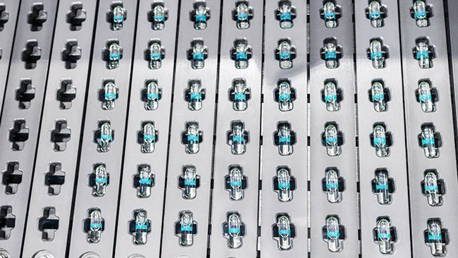 capsule liquid filling machine